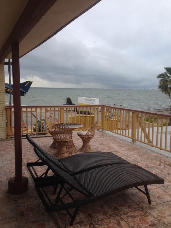 Capri Beach Hotel Corpus Christi Eksteriør billede